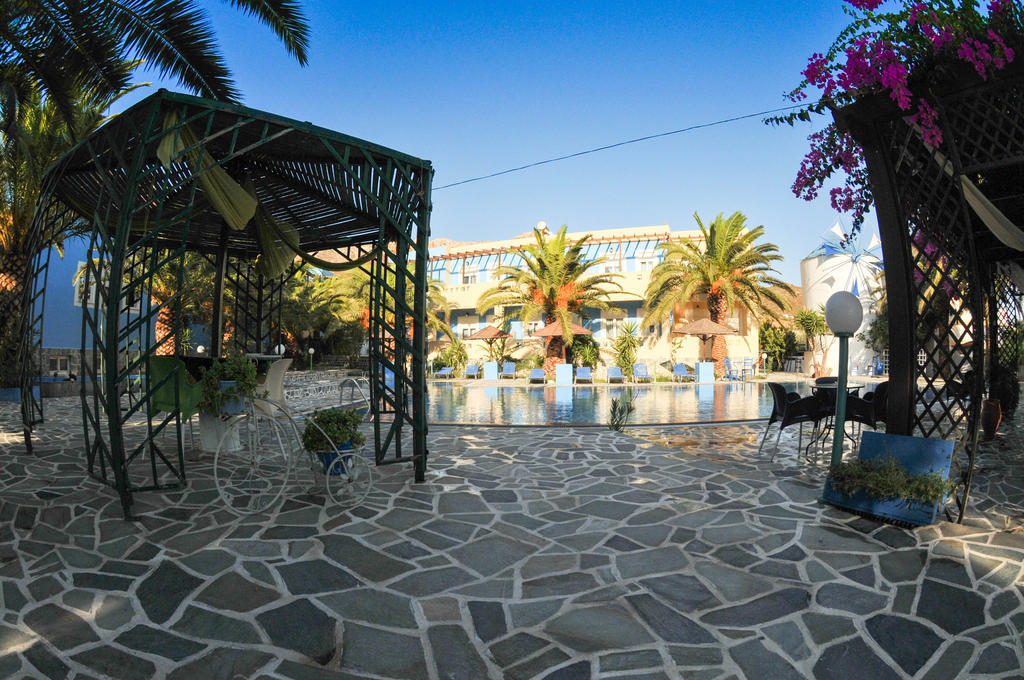 Efstathia Hotel Xirokambos  Экстерьер фото